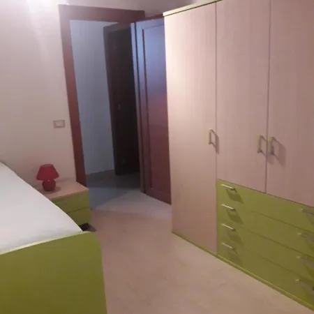 Ilaria アパート アルゲーロ